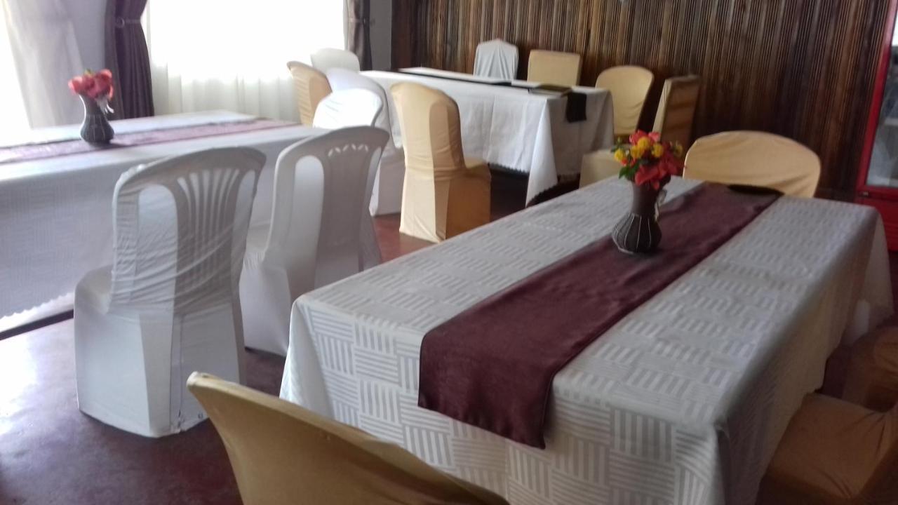 Riverside Resort Hotel Kabale Esterno foto