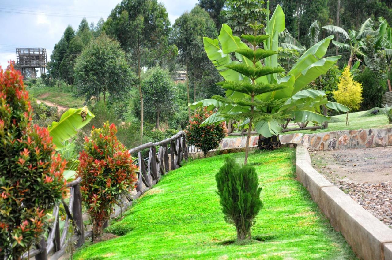 Riverside Resort Hotel Kabale Esterno foto